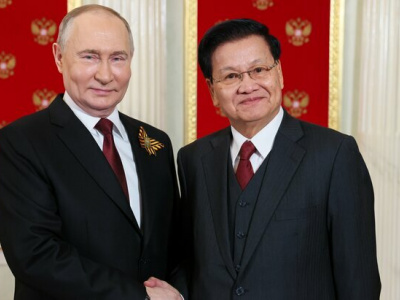 Путин поблагодарил президента Лаоса за передачу боевой техники