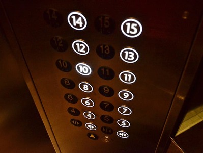 Зачем все российские лифты планируют внести в цифровой реестр